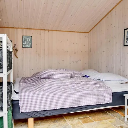 Дом отдыха Hs010-henne-hjelmevej-7 *