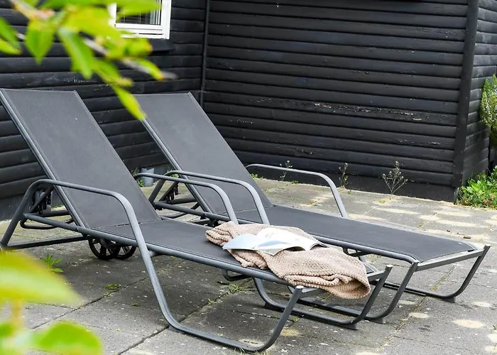 Hs010-henne-hjelmevej-7 Henne Strand