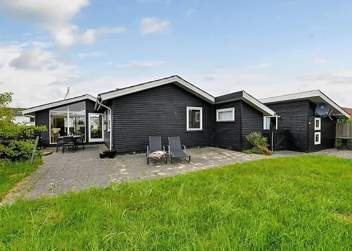 Ferienhaus Hs010-henne-hjelmevej-7 *